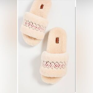 UGG Women's Cozetta Braid Slipper